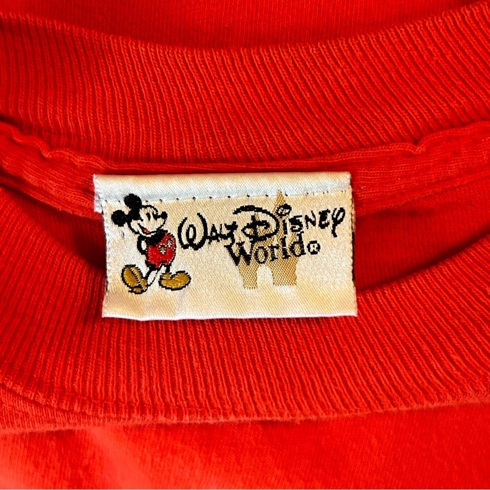 Vintage 90s Walt Disney World Winnie The Pooh Cartoon T-Shirt Adult Sz Lg Red - Picture 4 of 8